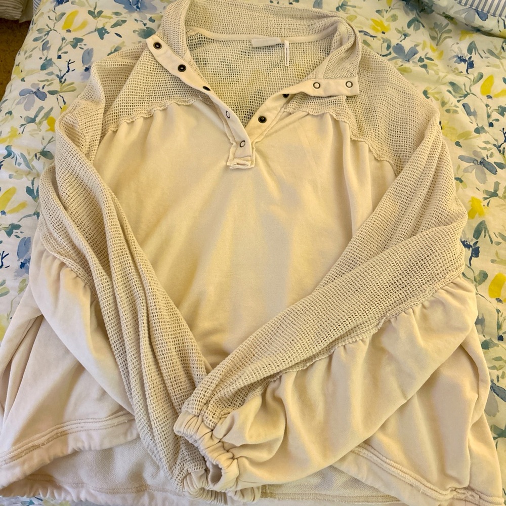 Cream Urban Outfitters long sleeve, Size small